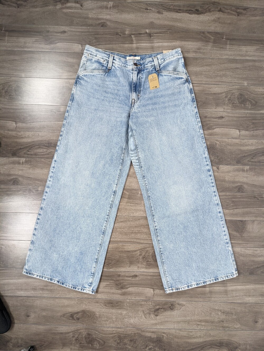 Levi's Women's Jeans 94 Baggy Wide Leg Size 32 W32 L33 New With Tags